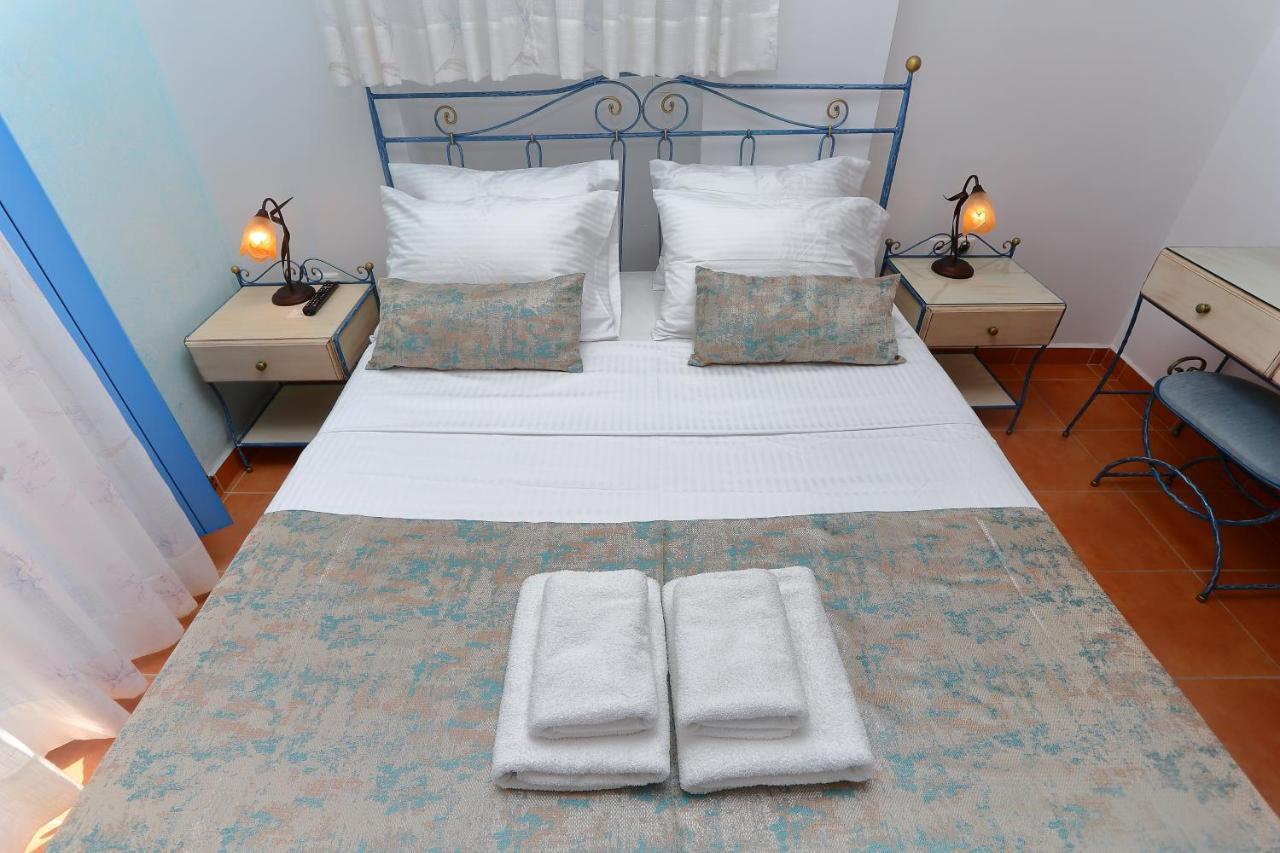 Aparthotel Vathi 4*