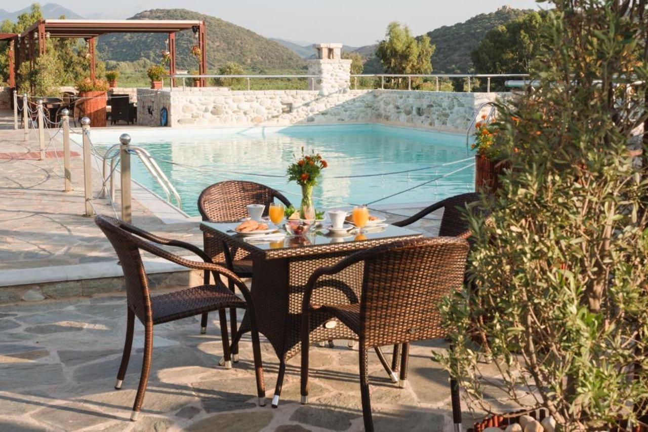 Vathi Aparthotel 4*
